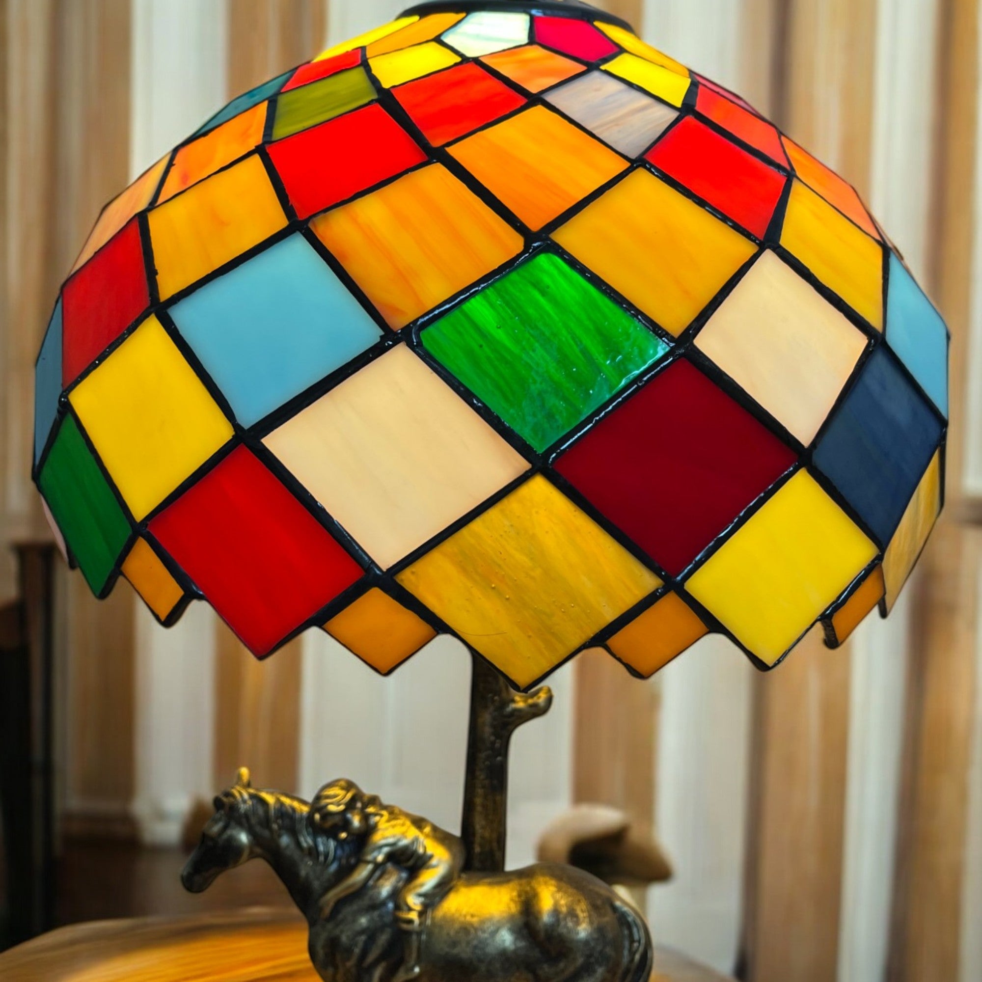 Multi Colour Tiffany Table Lamp with Horse Base, 30cm Diameter Shade, 50cm Height, UK Plug [Energy Class A] (Copy)