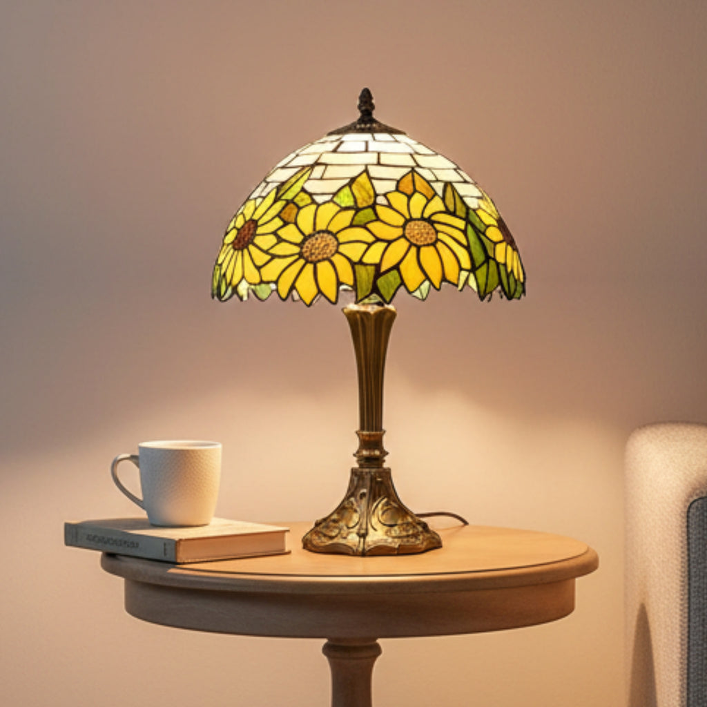 Classic Tiffany Stained Glass Table Lamp - 12 inch Diameter - (Sunflower Wall)