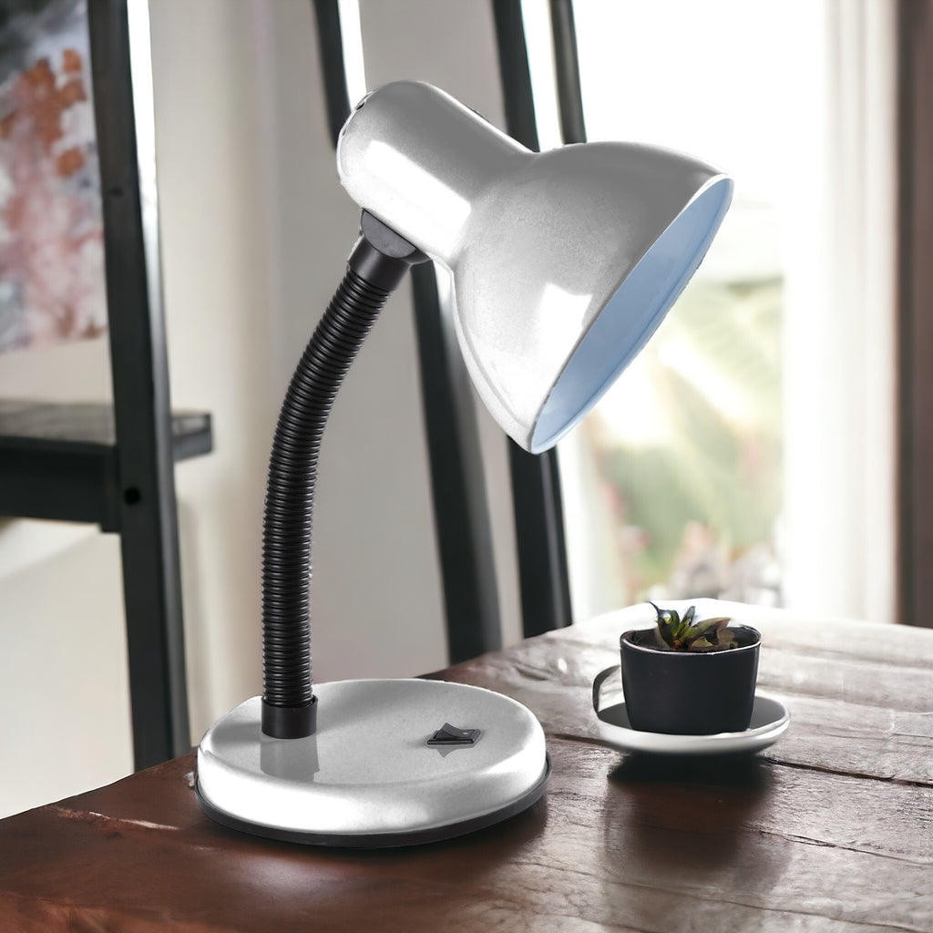Classic Desk Lamp with a Versatile Flexible Neck, and Integral On/Off Switch, Mains UK Plug, Height 31cm, Ideal for Offices, Desks, and Bedside Lamps – [Energy Class A] (Silver)