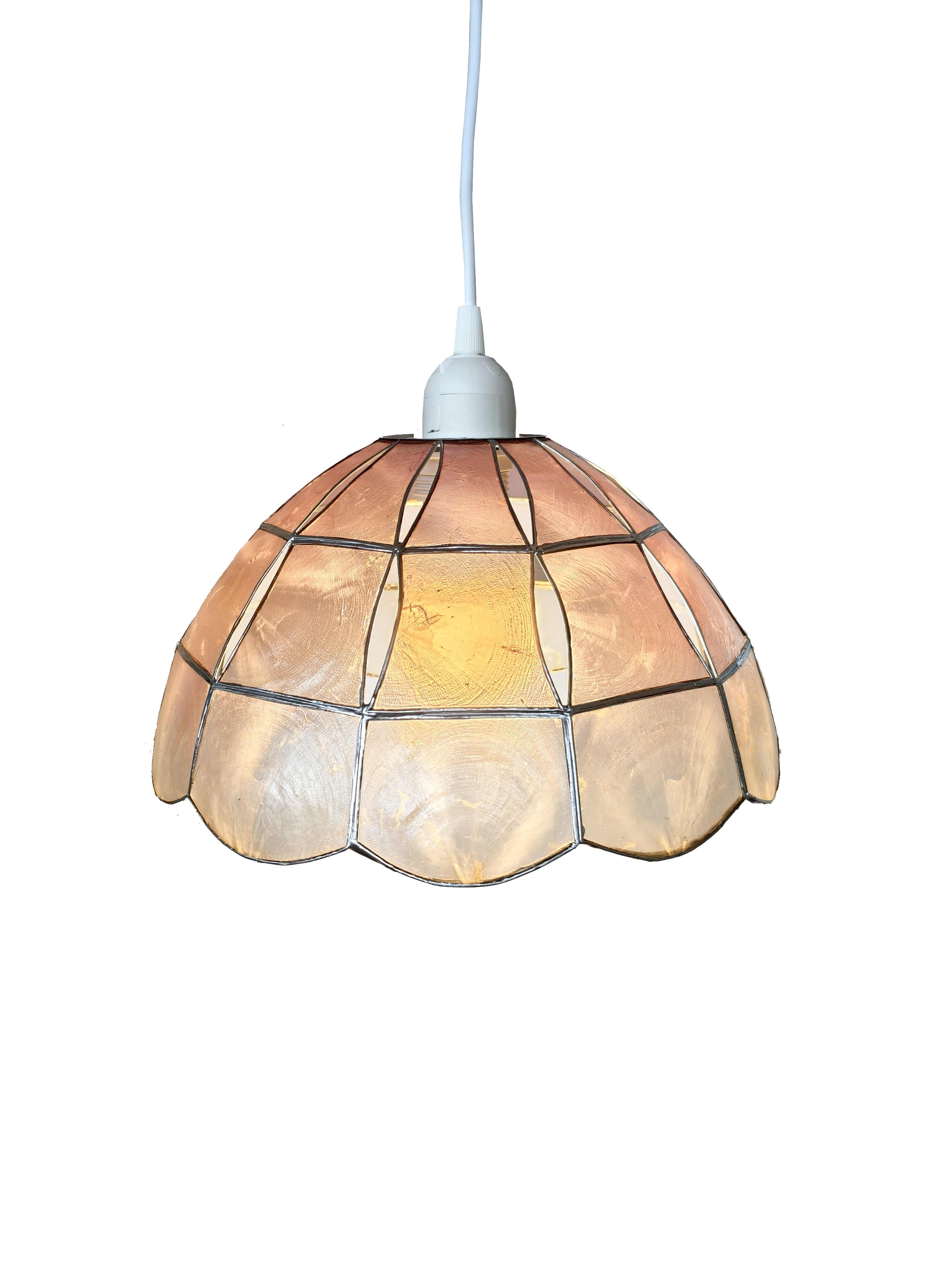 Capiz Shell Pendant Lampshade, 26 cm Diameter, Natural Pink with Silver Edge, Easy Fit Ceiling Light [Energy Class A]